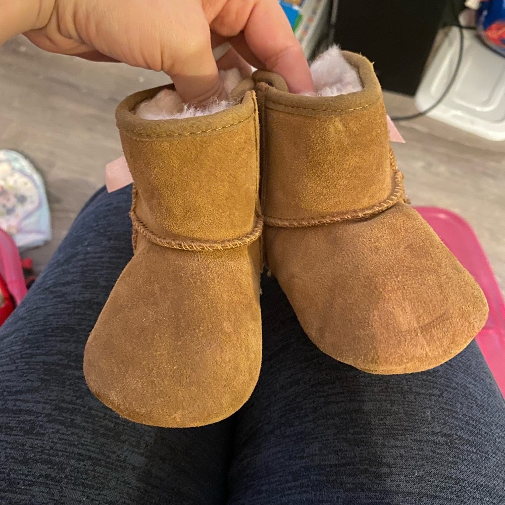 Ugh winter boots with soft bottoms